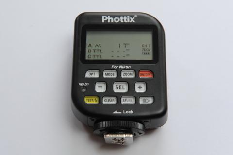 Phottix Odin: Funksender mit Auswahlmenü der Blitz-Zoomeinstellungen